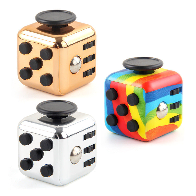 New Exotic Toys Fidget Cube Vent Decompress the Dice Local Tyrant Gold Press 6-Sided Finger Cube Source Factory